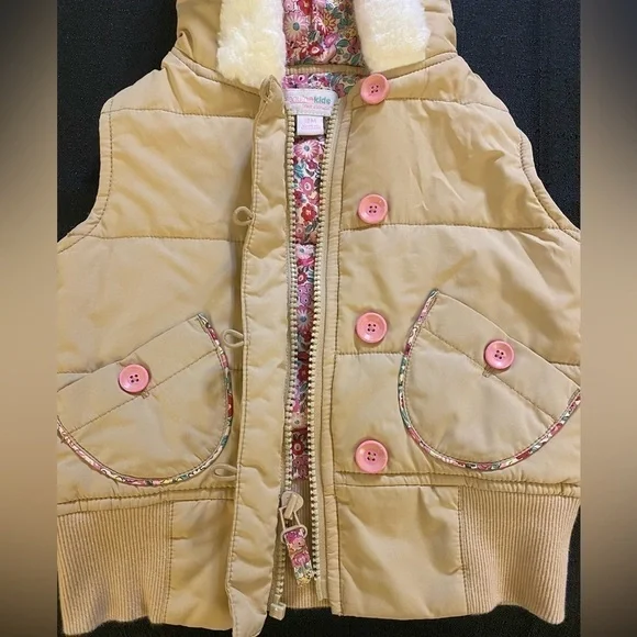 3/$15 OshKosh Vest w/Hood, Pink Floral Trim & Lining, Genuine Kids, Zip Button - Picture 4 of 8